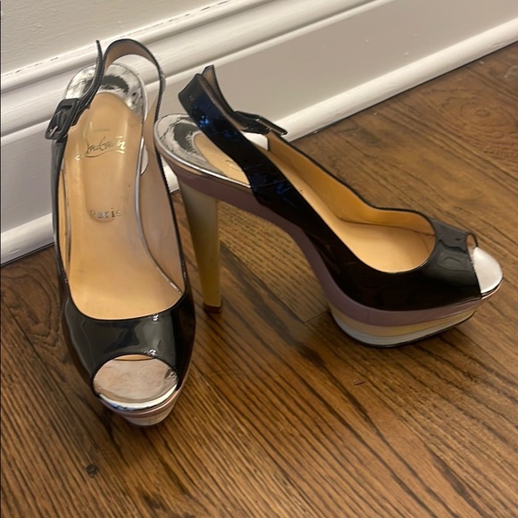 Christian Louboutin Shoes - Christian Louboutins sling back pumps